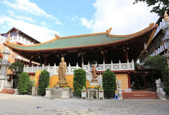 Top 10 ngôi chùa ở Bến Tre với kiến trúc Đẹp & Độc Đáo nhất