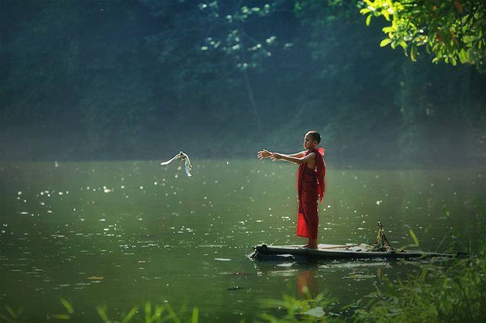 Hãy làm nhiều việc thiện như phóng sinh