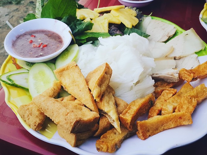 Top 5 quán bún đậu mắm tôm ngon tại Bến Tre
