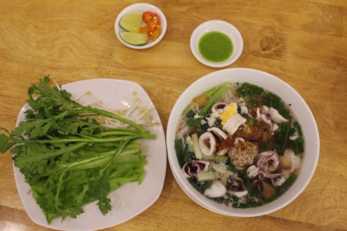 Top 5 quán hủ tiếu ngon nhất tại Bến Tre bạn nên thử ngay