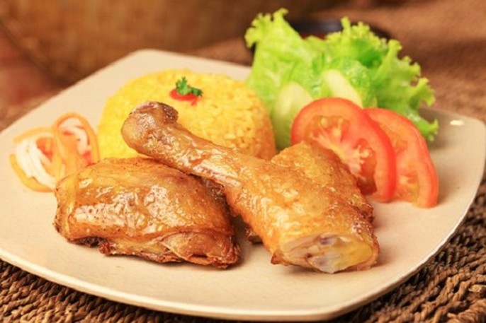 Top 5 quán cơm gà xối mỡ ngon tại Bến Tre