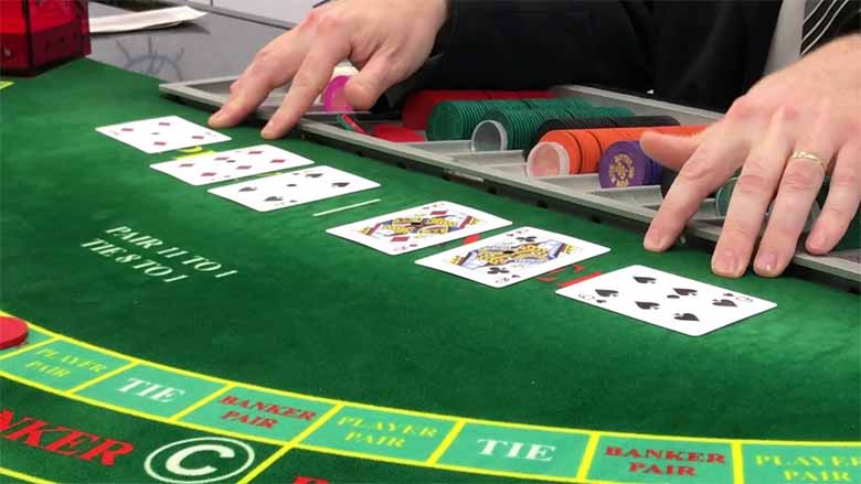 Giải đáp Baccarat là gì? Cách chơi và mẹo hay cho tân thủ