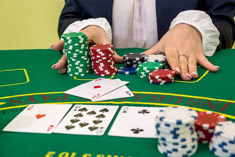 Giải đáp Baccarat là gì? Cách chơi và mẹo hay cho tân thủ