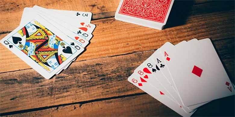 Bình xập xám là gì? Tìm hiểu về trò chơi dân gian hấp dẫn này!