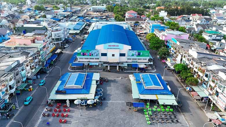Chợ Phước Hải ở đâu? Khám phá thiên đường hải sản tươi ngon