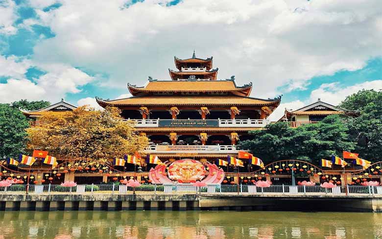 Chùa Pháp Hoa ở đâu? Điểm đến tâm linh thanh bình giữa phố thị
